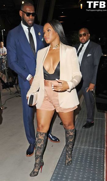 Savannah James