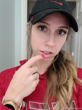 scarletted_xo