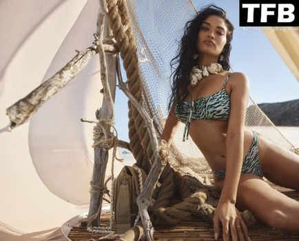 Shanina Shaik