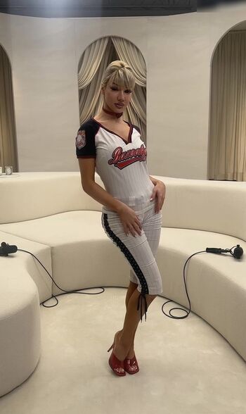 Shirin David