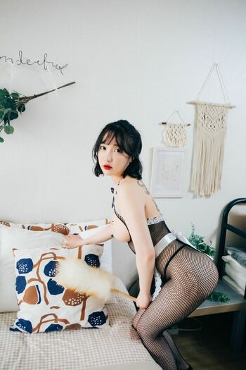 Son Ye Eun