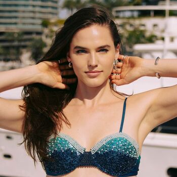 Sophie Hawley-Weld