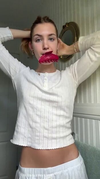 Sophie Nelisse
