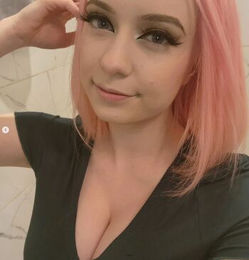 SquishShe