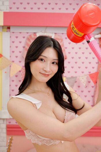Suzu Honjo