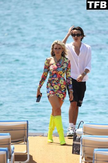 Tallia Storm