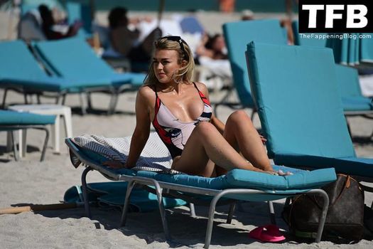 Tallia Storm