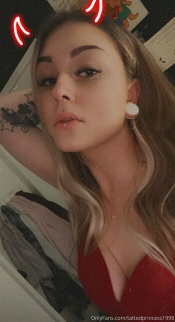 tattedprincess1998