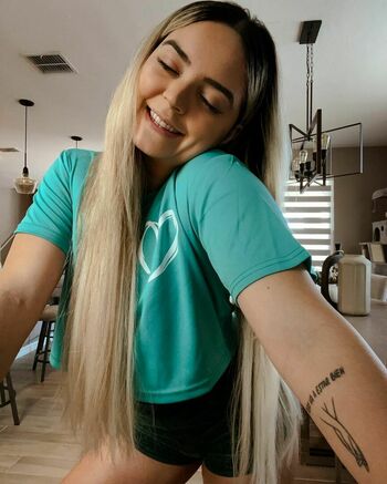 Tay Conti