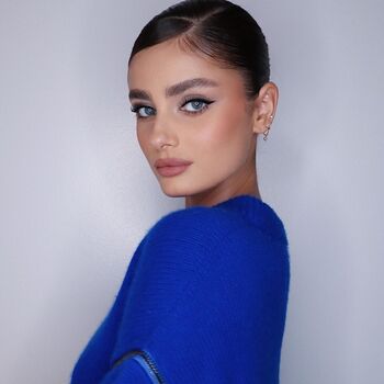 Taylor Hill