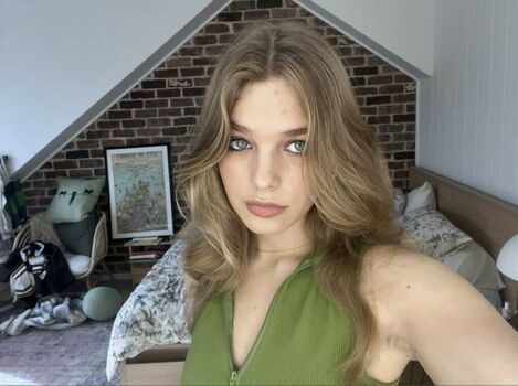 Teagan Croft