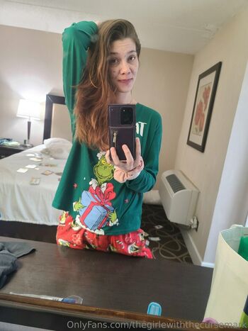thegirlewiththecursemark