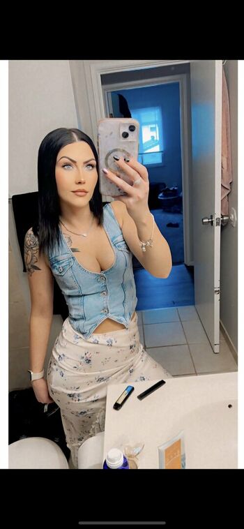 Thesexymilkmaid