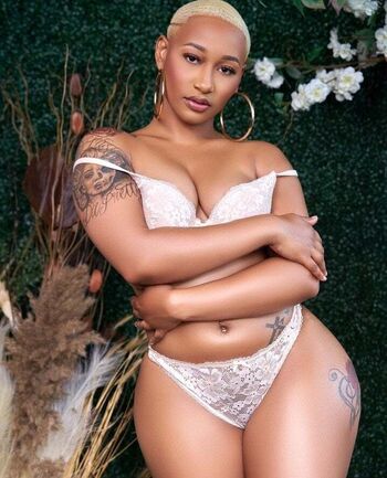 thickassdaphne