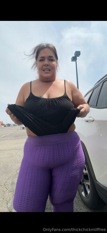 thickchickmilffree