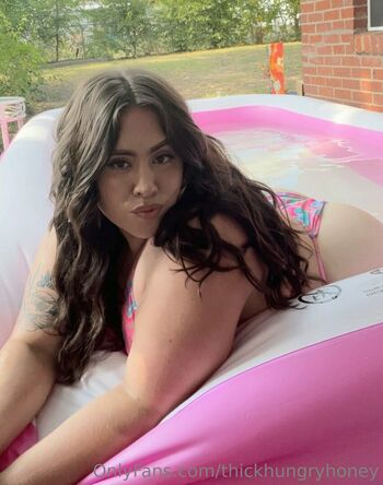 thickhungryhoney