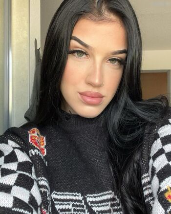 thisisronjaaa | badbarbie_1312 | Ronja Schleweis