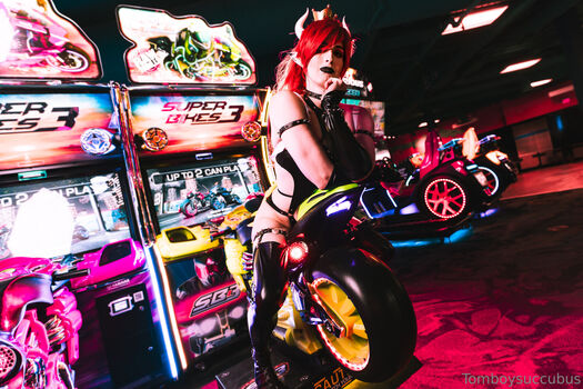 tomboysuccubusfree