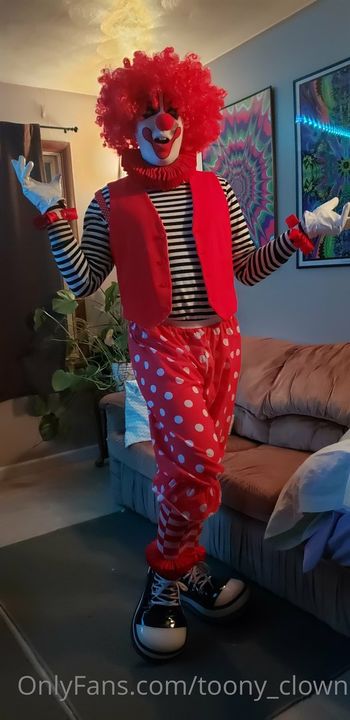 toony_clown