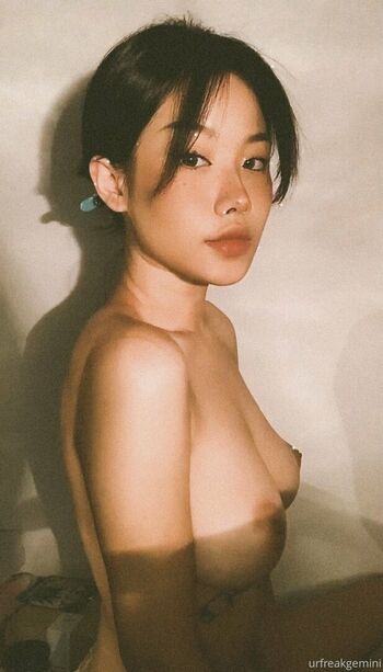urfreakgemini