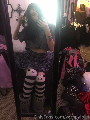 vampviolet