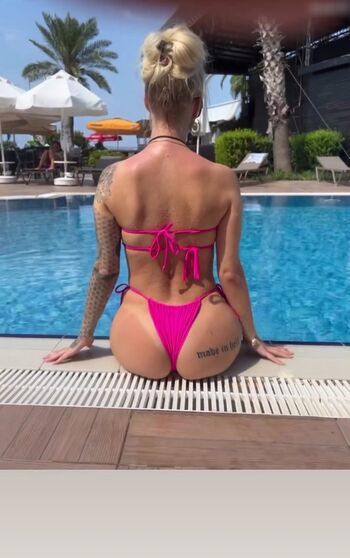 Vanessa | Vaaanesch