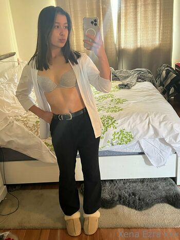 xena_ezra
