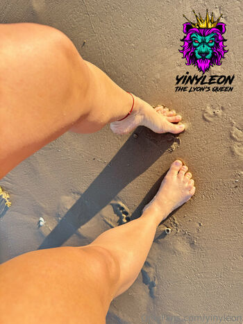Yiny Leon