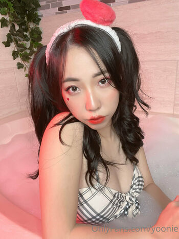 yoonie