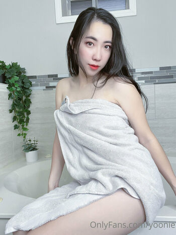 yoonie