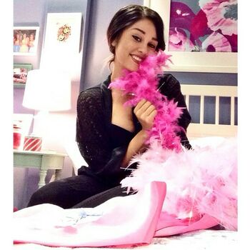Yvette Monreal